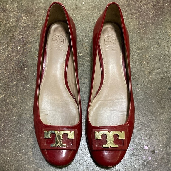 Tory Burch Red Women's Shoes - Picture 1 of 6